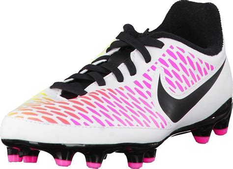 voetbalschoenen maat 28